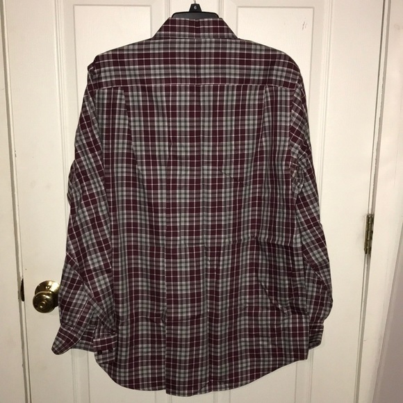 Kirkland Plaid Button Down NWOT - Picture 6 of 6